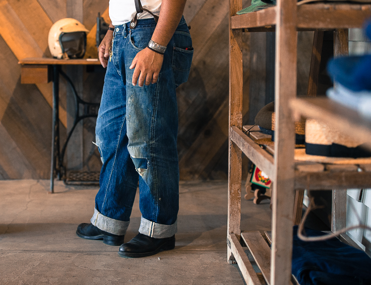 色落ち重視 経年変化が最高のおすすめのデニムブランド 手間とヒマ