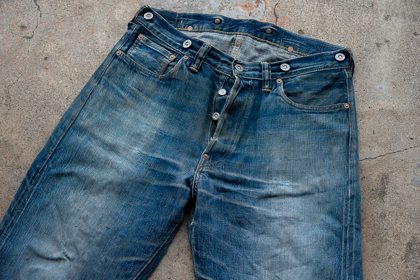 色落ち重視 経年変化が最高のおすすめのデニムブランド 手間とヒマ